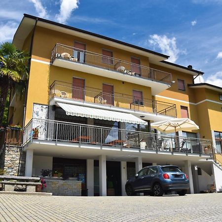 Albergo Ristorante Innocenti Ardenno Kültér fotó